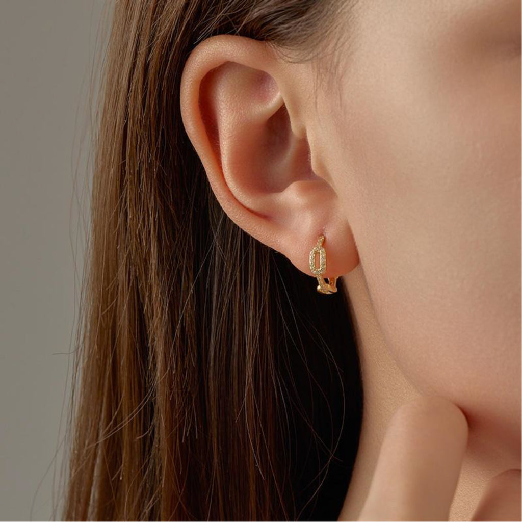 Waterproof Sweatproof Anti-Tarnish Dainty Diamond Paved Chain Hoop Earring | Charms by Andie